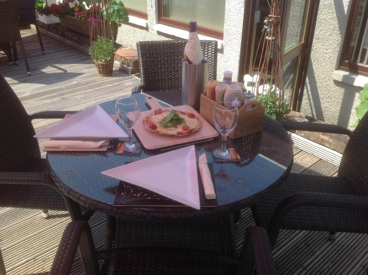 Edenbank Hotel Дъмфрийс Екстериор снимка